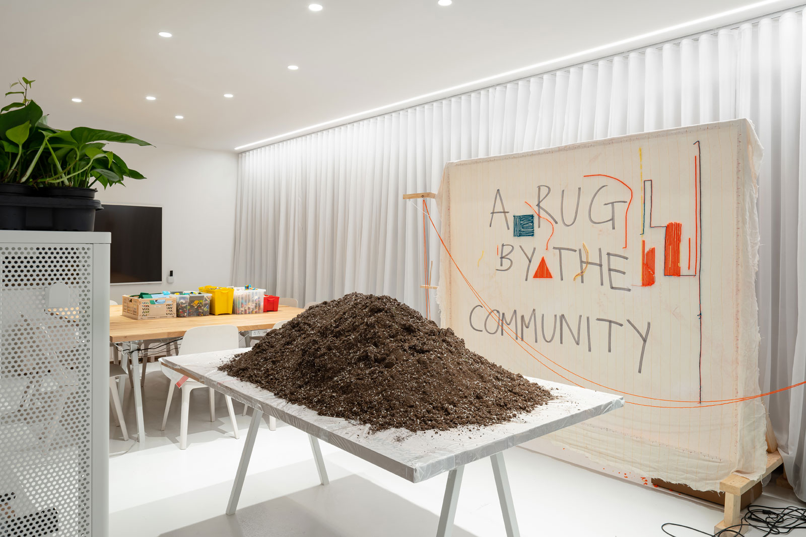 2033: An Optimistic Future