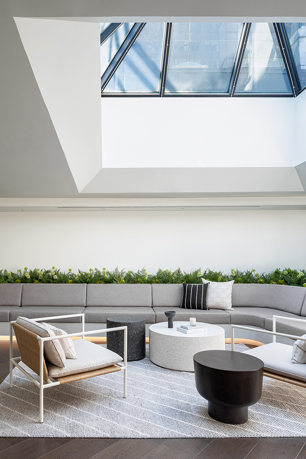 One Delisle, Presentation Centre