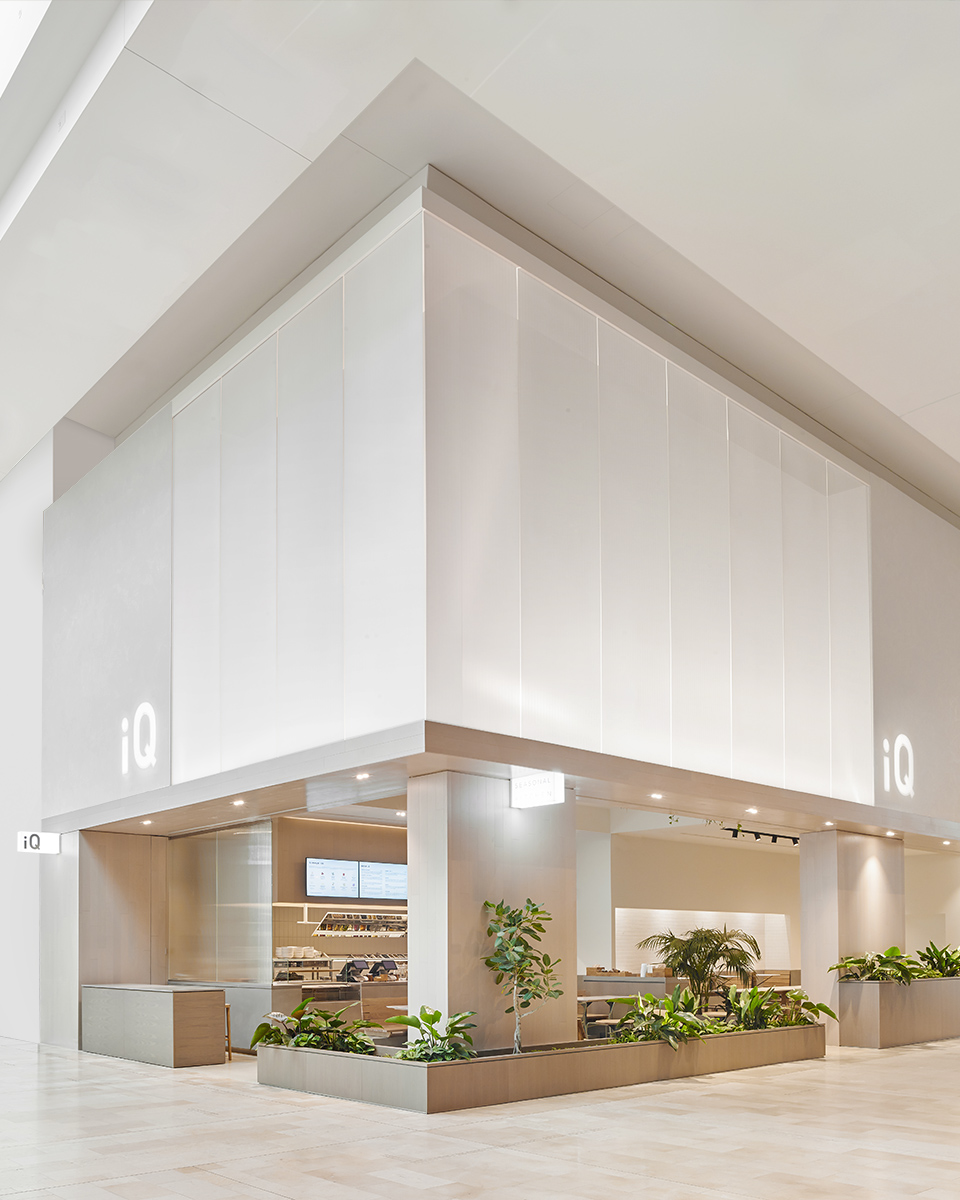 iQ Food Co., Yorkdale Mall