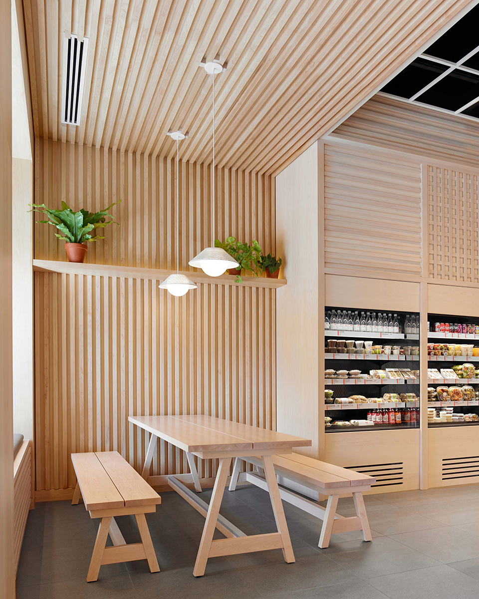 Picnic, Bloor Street