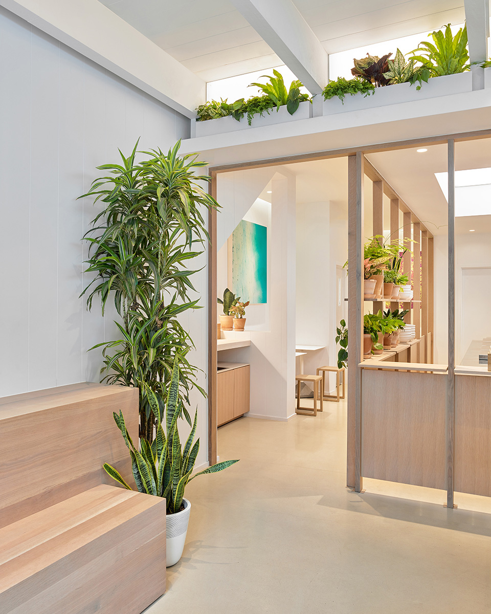 iQ Food Co., King Street West