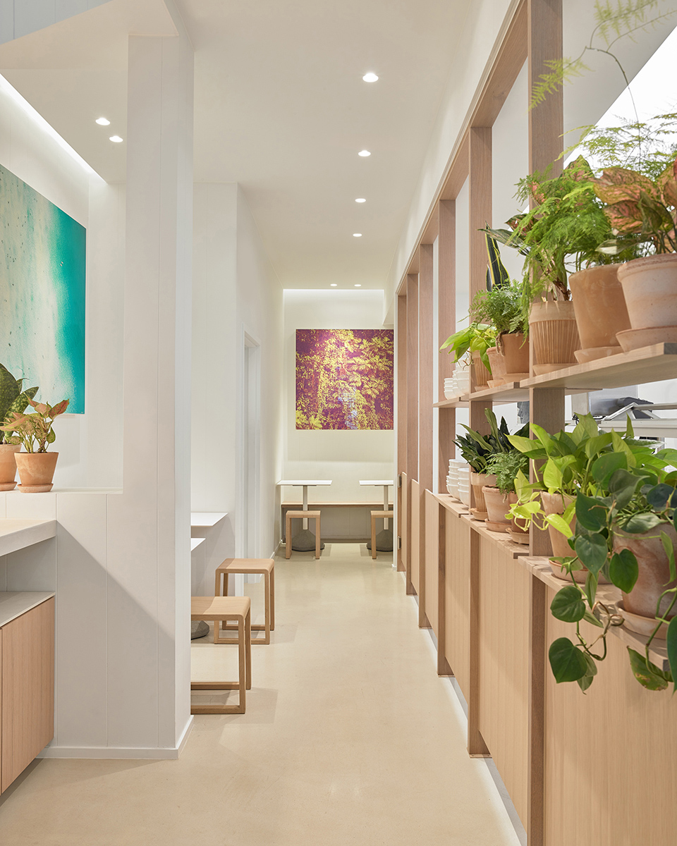 iQ Food Co., King Street West
